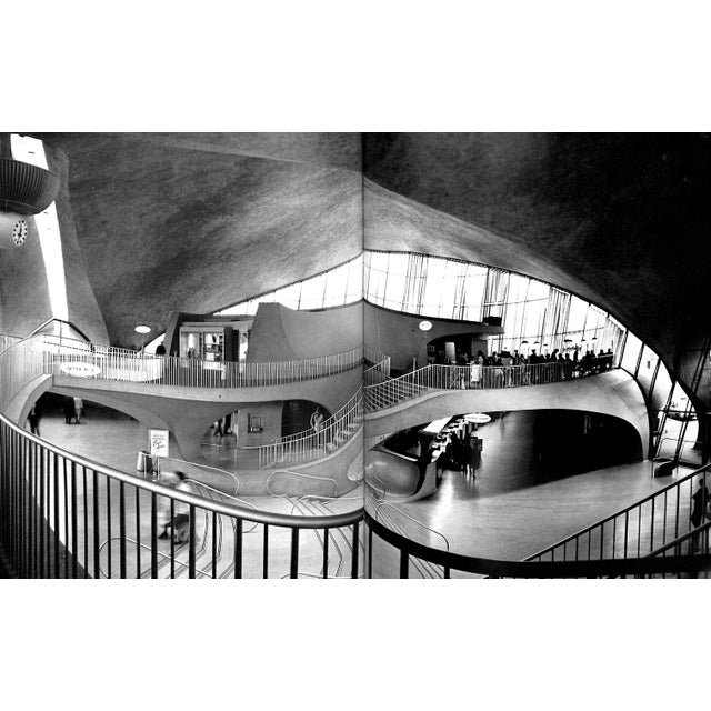 White "Eero Saarinen" 1971 Spade, Rupert [Introduction and Notes By] For Sale - Image 8 of 8