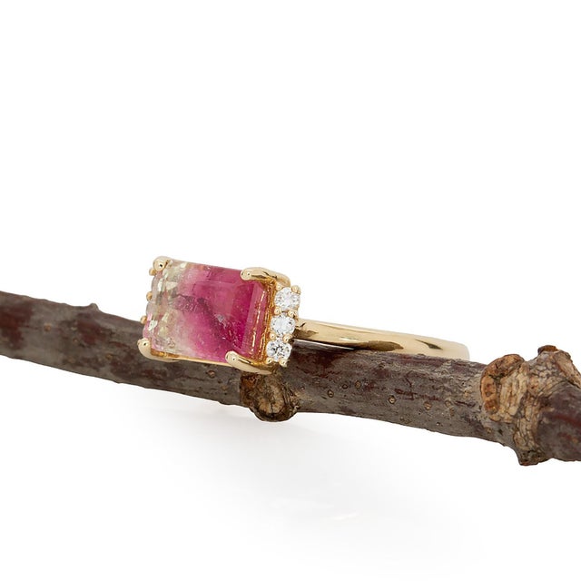 2020s 1.7cts Bi-Colorful Tourmaline Ring With Natural Diamond Accents: Solid 14k Gold For Sale - Image 5 of 10