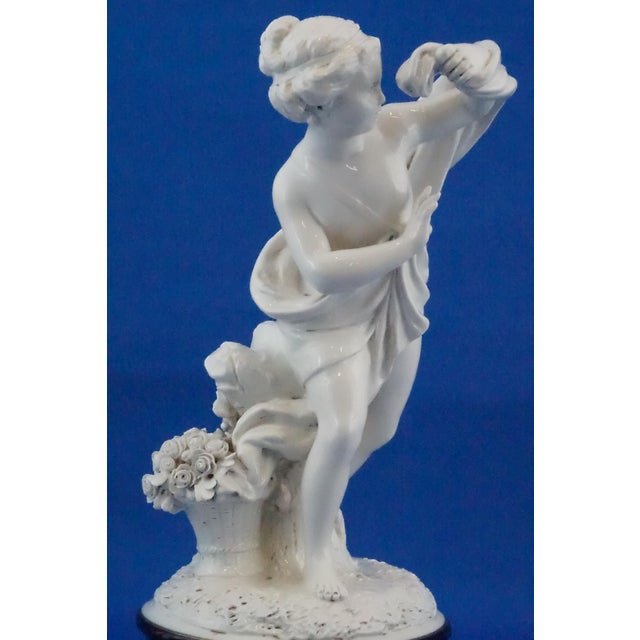 Charles-André Van Loo, Sculpture of a Nude Venus, 1700s, Porcelain For Sale - Image 14 of 18