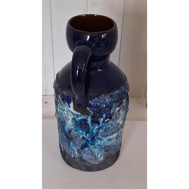 Vintage German Ceramic Vase, 1970s, in Very Good conditions. Designed 1970 to 1979