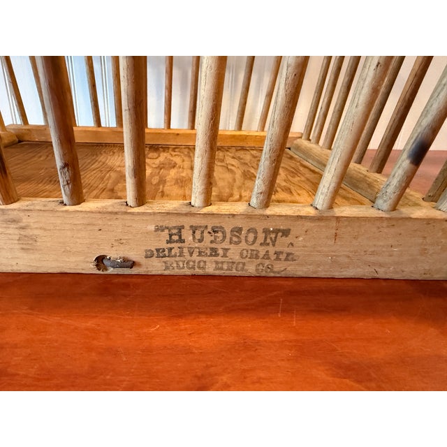 Antique Hudson Delivery Crate by Rugg Manufacturing Co. – Wooden Grocery Basket With Original Advertising, C. 1910–1930 For Sale - Image 11 of 14