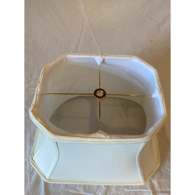 Mid 20th Century Handpainted Asian Table Lamp For Sale In Austin - Image 6 of 7