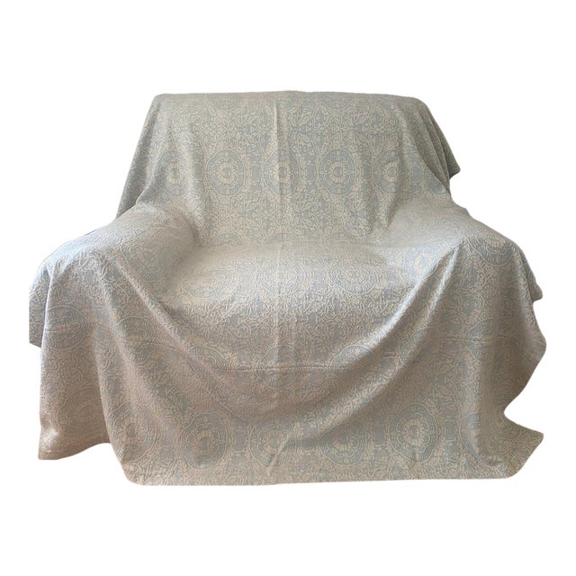 Blue Ivory Woven Medallion Damask Full Bedspread For Sale