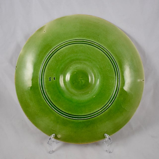 French Majolica Art Nouveau Seaweed, Shell & Paisley Pattern Oyster Plate, 1890-1900 For Sale In Philadelphia - Image 6 of 8