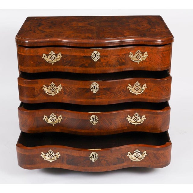 Antique Bavarian Burr Walnut Chest Commode, 1760s For Sale - Image 16 of 18