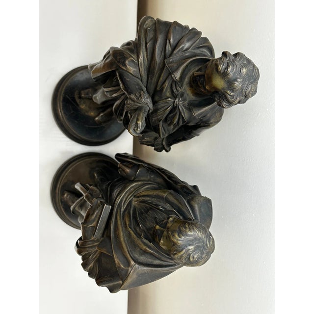 Pair Victorian Bronzes Novelist Poets Lord Byron & Sir Walter Scott Sculptures For Sale - Image 9 of 11