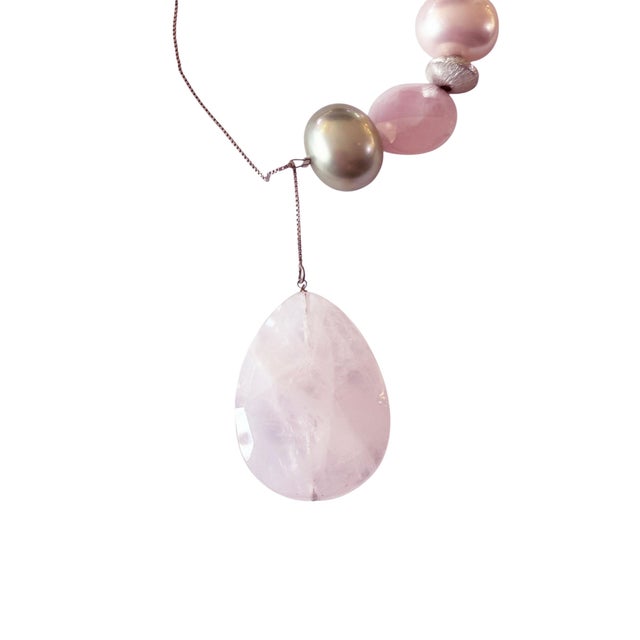 Designer Sterling Silver Chain Necklace With Brazilian Rose Quartz/Pearls For Sale - Image 4 of 8