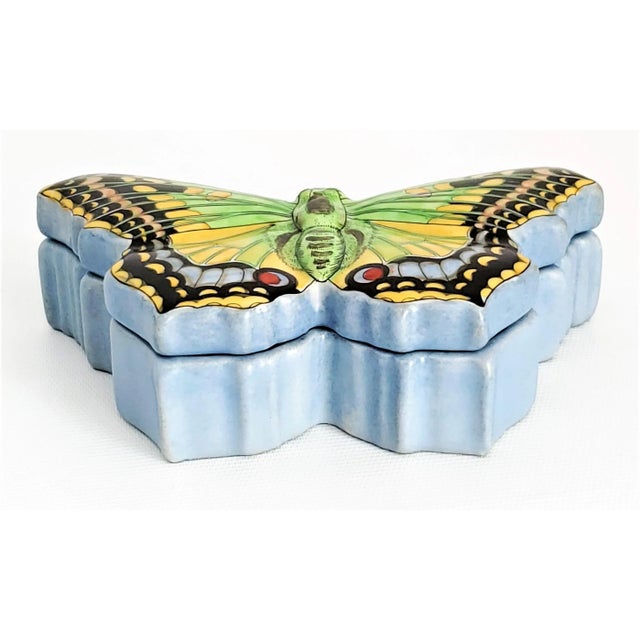 Mid-Century Modern Box Jewelry Butterfly For Sale - Image 3 of 11