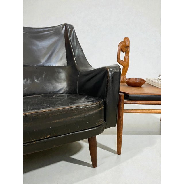 Black Leather Lounge Chairs attributed to Ib Kofod-Larsen, Denmark, 1960s, Set of 2 For Sale - Image 13 of 17