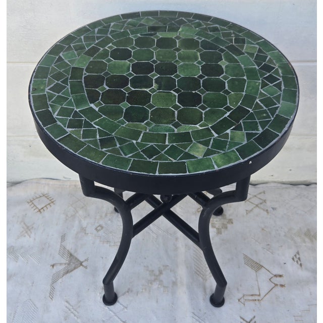 16" Tamegrout Green Moroccan Mosaic Mini Table For Sale In Orlando - Image 6 of 6