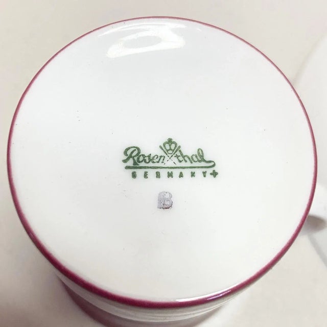 1960s 1960s Secunda Purple Tea Cups by Hans Theo Baumann With Piemonte Saucers by Emilio Pucci for Rosenthal Studio Line - 10 Pieces For Sale - Image 5 of 8