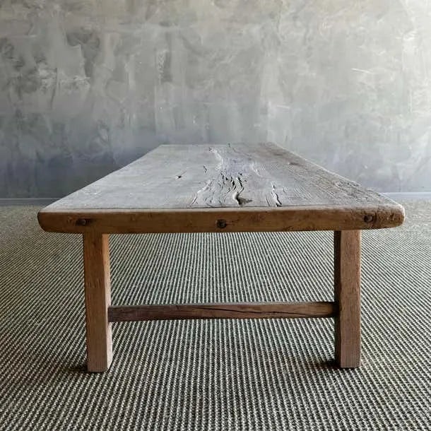 1940s 1940s Vintage Elm Wood Coffee Table For Sale - Image 5 of 10