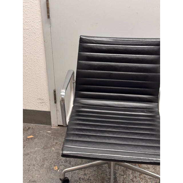 Black Charle & Ray Eames for Herman Miller Office Management Chair For Sale - Image 8 of 12