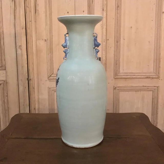 19th Century Blue & White Vase For Sale - Image 9 of 11