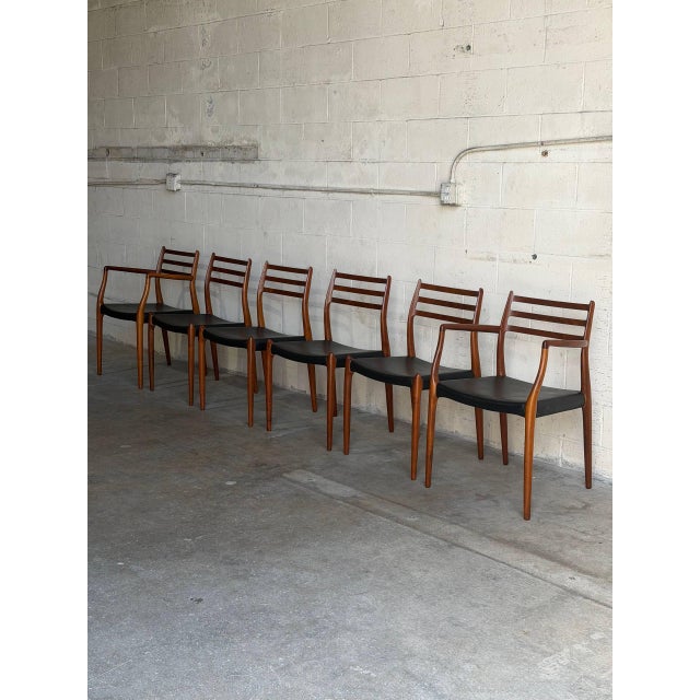 J.L. Møllers Møbelfabrik Jl Moller Model 78 and 62 Walnut Dining Chairs Set of 6 Denmark Mid-Century Modern 1960s For Sale - Image 4 of 14