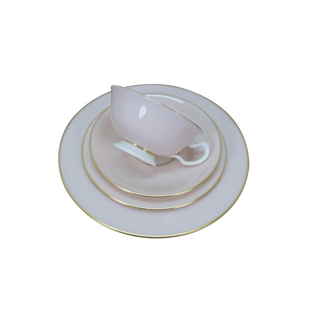 33 pieces of Caribbee by Lenox, number X-444 porcelain dinnerware. Includes: Oval Serving Dish, 8 Dessert / Salad Plates,...