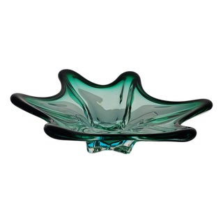 Murano Sommerso Emerald & Aquamarine Sculptural Star Art Glass Bowl 11.25" For Sale