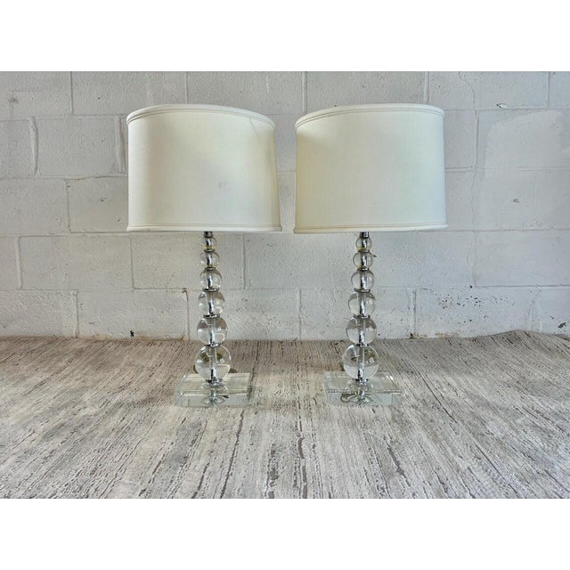 1980s Vintage Heavy Stacked Glass Ball Table Lamps – Hollywood Regency MCM Sculptural Lighting Set For Sale - Image 5 of 11