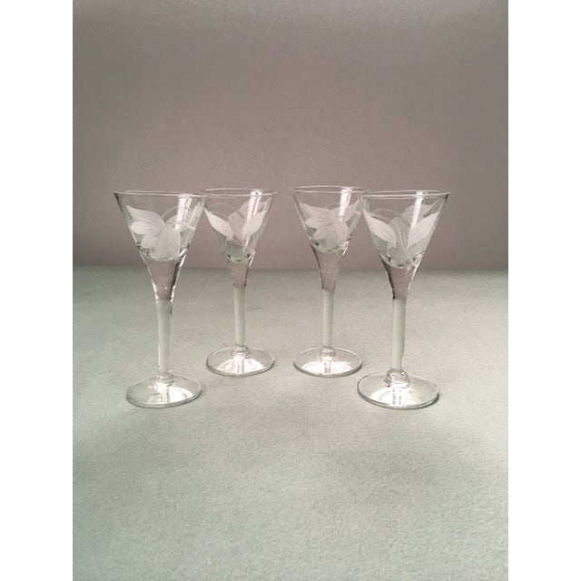 Late 20th Century Floral Frosted Glass Liqueur Glasses- Set of 4 For Sale - Image 9 of 13