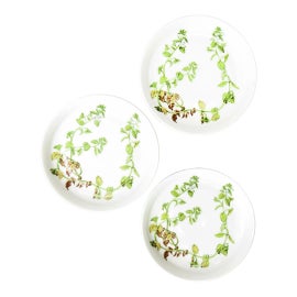 Example of Porcelaine de Paris Wall Accents