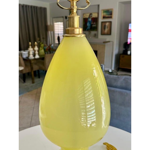 Single Murano Matte Yellow Table Lamp For Sale In Palm Springs - Image 6 of 11
