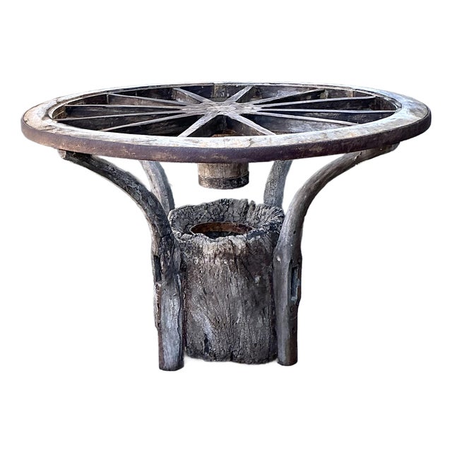 Vintage Primitive Wagon Wheel Dining Table Pedestal For Sale