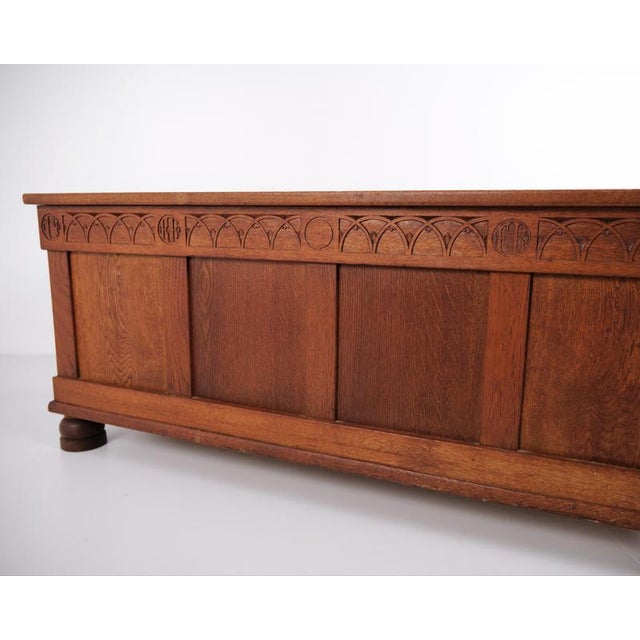 Chest in Oak with Carved Details and Round Legs, 1920s For Sale - Image 10 of 14