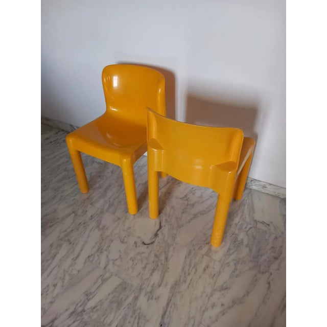 Yellow 4865 Chairs by Carlo Bartoli for Kartell, 1970s, Set of 2 For Sale - Image 3 of 18