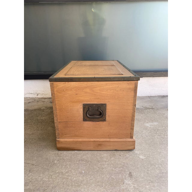 Brass Mid 20th Century Wood and Brass Trunk For Sale - Image 8 of 10