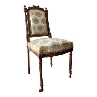 19th Century Walnut Louis XVI Style Chaise a La Reine For Sale
