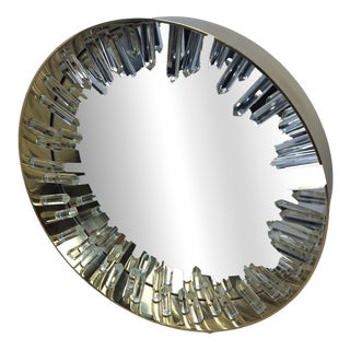 Round Mirror in Brass-Plated Iron with Diamond-Cut Glass Stalactites and Magnet For Sale