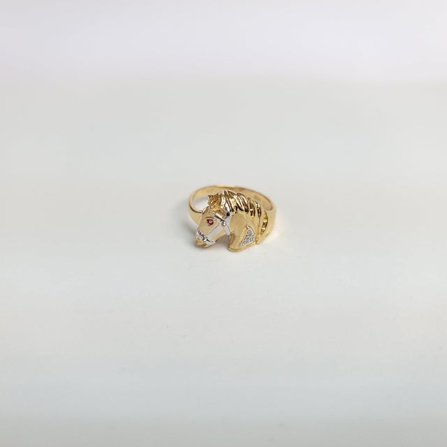 2020s Ruby & Diamond Accented Horsehead Matte Ring 14k Yellow Gold, Size 9 For Sale - Image 5 of 5