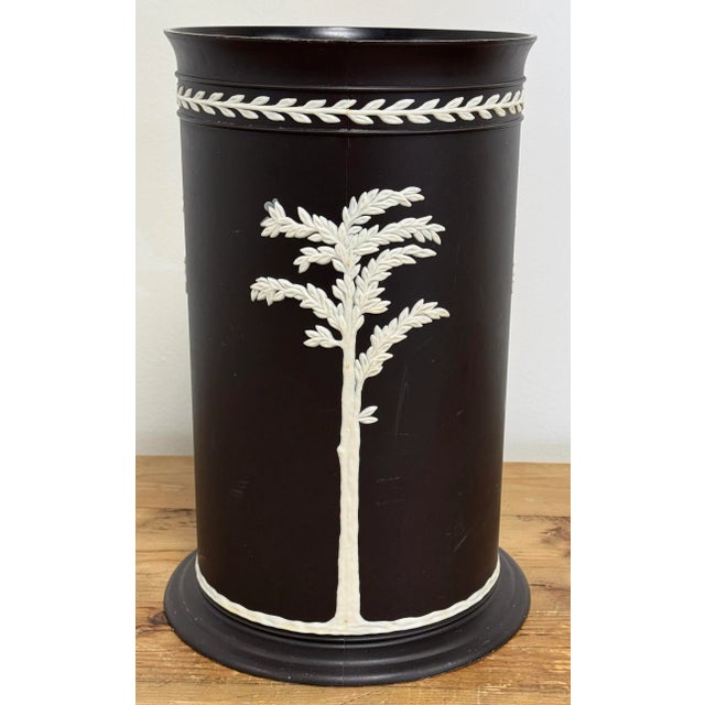 Wedgwood Vintage Fesco Resin Black Wedgewood Style Waste Basket and Matching Tissue Box Holder For Sale - Image 4 of 11