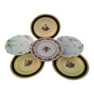 Vintage Matched Victorian Design Floral Porcelain Dinner Plates, Set of 6 For Sale