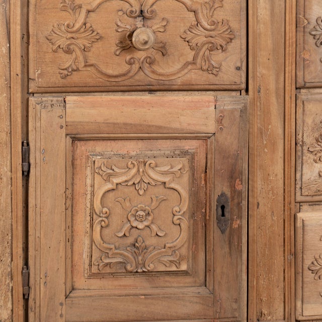 19th Century French Bleached Oak Sideboard Buffet With 14 Drawers For Sale - Image 9 of 18