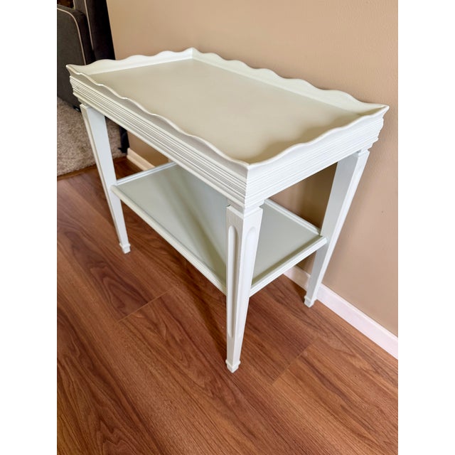 Traditional Late 20th Century Scalloped Rail Side Table For Sale - Image 3 of 5