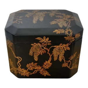 Ryukyu Okinawa Gild Lacquer Accessory Box Tebako With Fuji-Wisteria Flowers