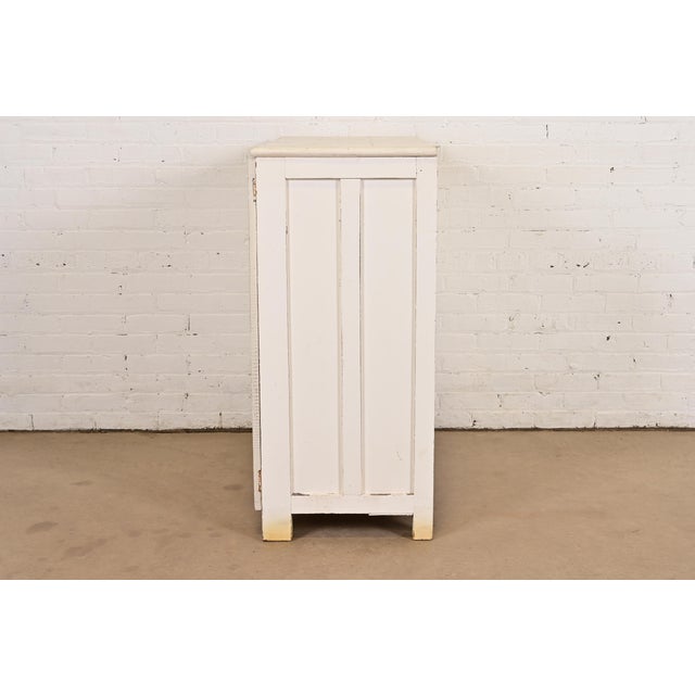 Antique Arts & Crafts White Painted 18-Drawer Flat File Printer's Cabinet, Circa 1900 For Sale - Image 13 of 15