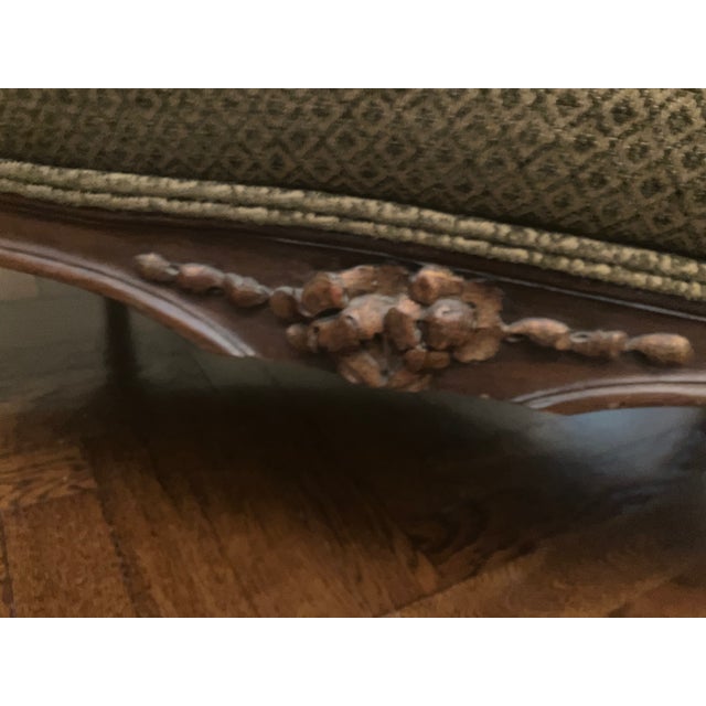 Antique French Settee (Marquise) For Sale In New York - Image 6 of 6