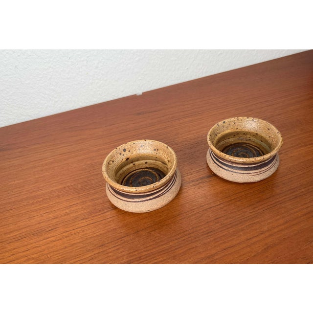Mid-Century Modern Danish Studio Pottery Bowls by Tue Poulsen for Tue Keramik, 1960s, Set of 2 For Sale - Image 10 of 13