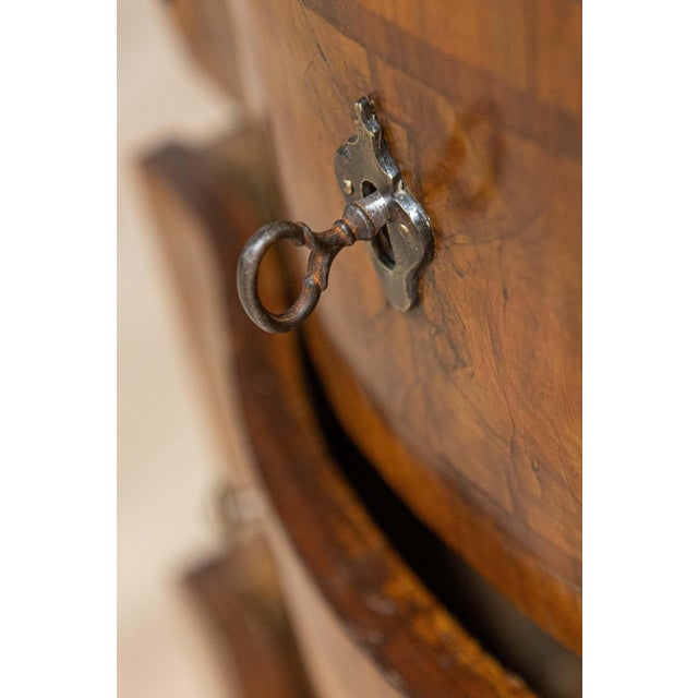 Brown Italian 18th Century Walnut and Mahogany Three-Drawer, Serpentine Front Chest For Sale - Image 8 of 11
