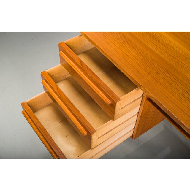 Mid-Century Danish Teak Executive Desk by Arne Vodder for H.P. Hansen, 1960s For Sale - Image 18 of 18