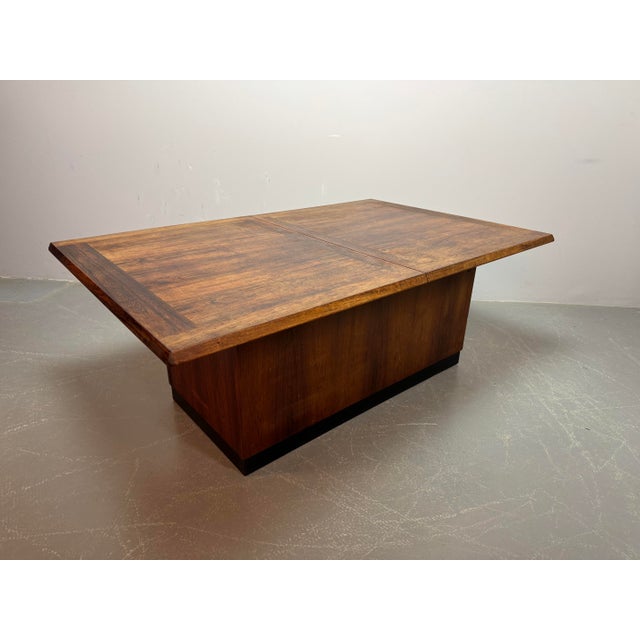 Wood Mid-Century Sliding Bar Coffee Table in Wood with Concealed Bar Compartments by E. Pedersen, Denmark, 1960s For Sale - Image 7 of 14