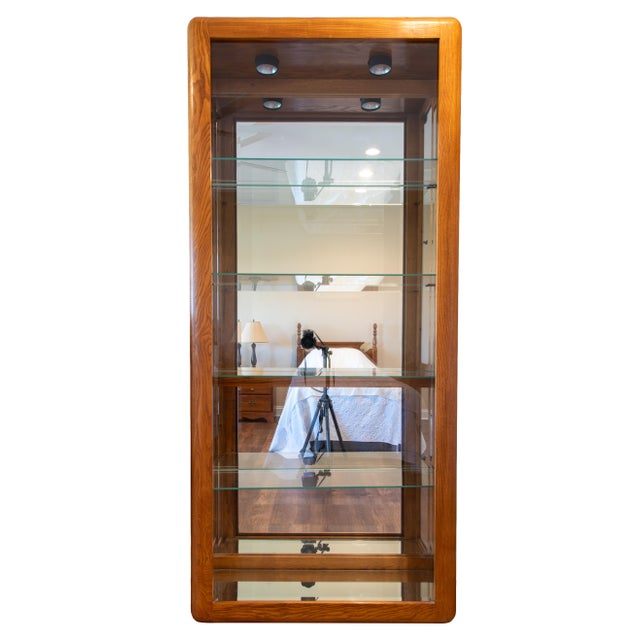 Transitional Vintage-Style Tall Oak Curio Display Cabinet W/ Illuminated Glass Shelves, Magnetic Doors & Antique Brass Knobs For Sale - Image 3 of 18