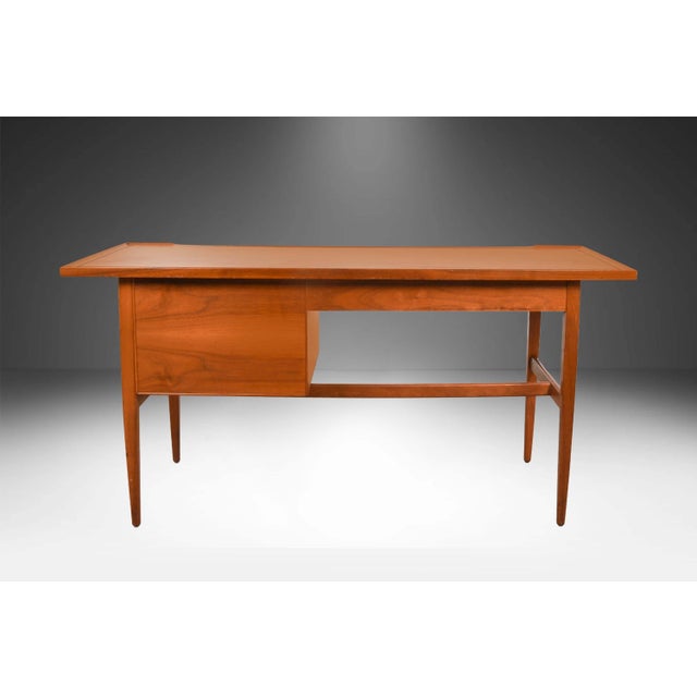 1960s MidCentury Walnut Desk Kipp Stewart for Drexel Declaration For Sale - Image 10 of 15