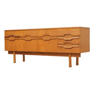 Mid Century Teak Credenza by Uniflex Furniture For Sale