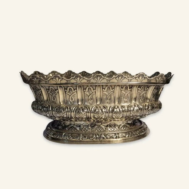 18th Century French Silver Monteith With Repousse Decoration For Sale - Image 10 of 10