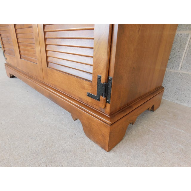 Ethan Allen Heirloom Nutmeg Credenza Buffet 10-6017 For Sale - Image 17 of 18