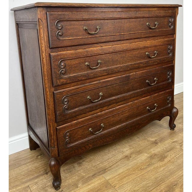 Vintage French Louis Oak Chest of 4 Drawers For Sale - Image 3 of 14