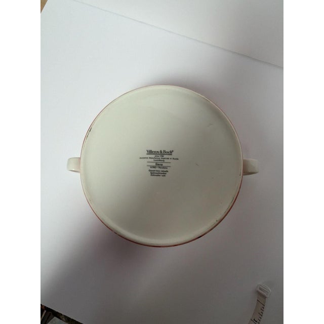1980s Villeroy & Boch Siena Round Covered Vegetable Bowl with Lid For Sale In Los Angeles - Image 6 of 7